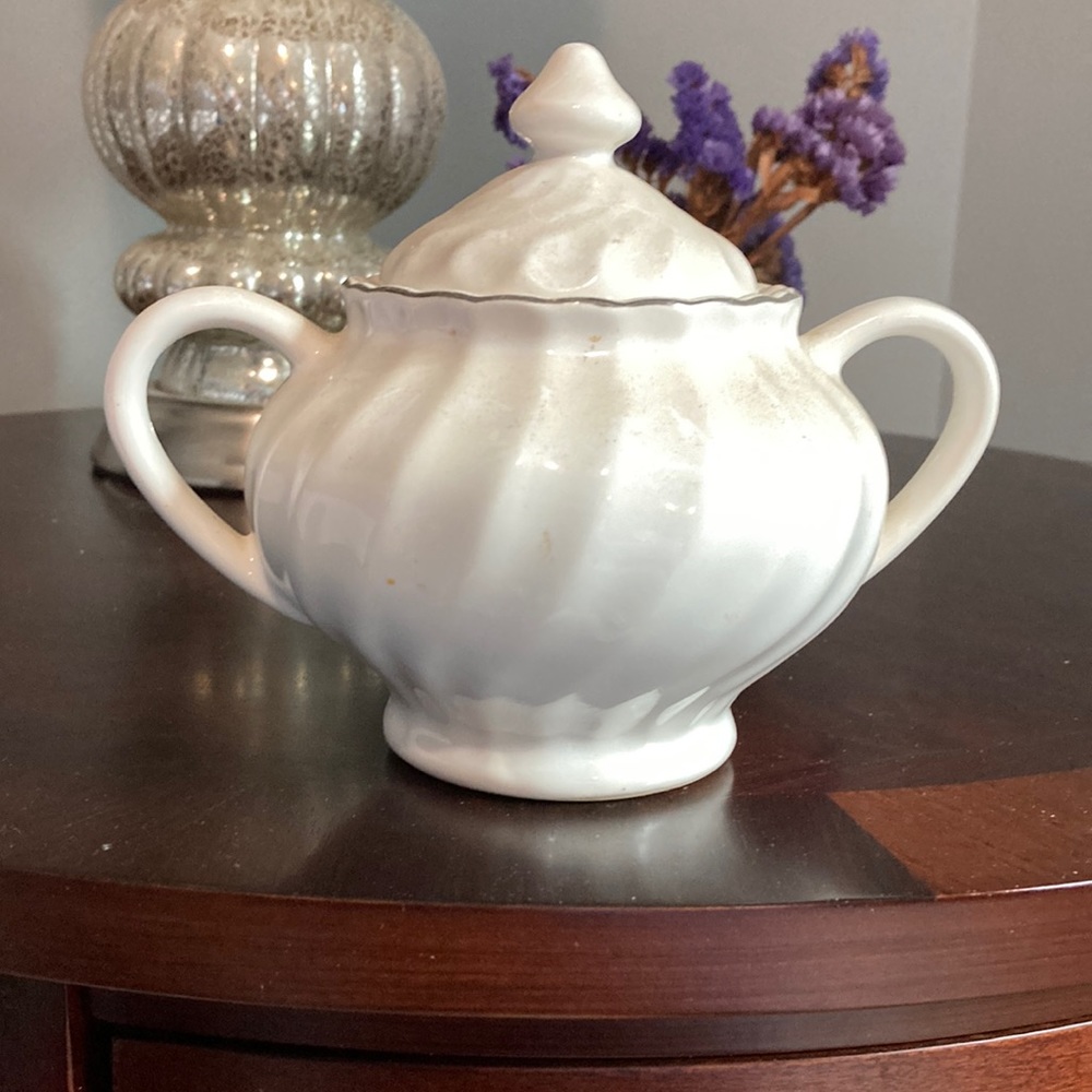 Sugar bowl, vintage